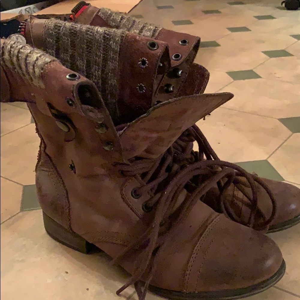 Steve Madden Boot